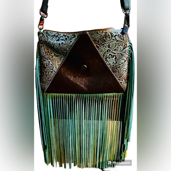 NWOT MYRA BAG EFFERVERSCENCE LEATHER & HAIR ON HIDE BAG - Picture 4 of 4